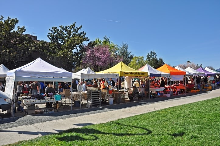 Downtown street fairs